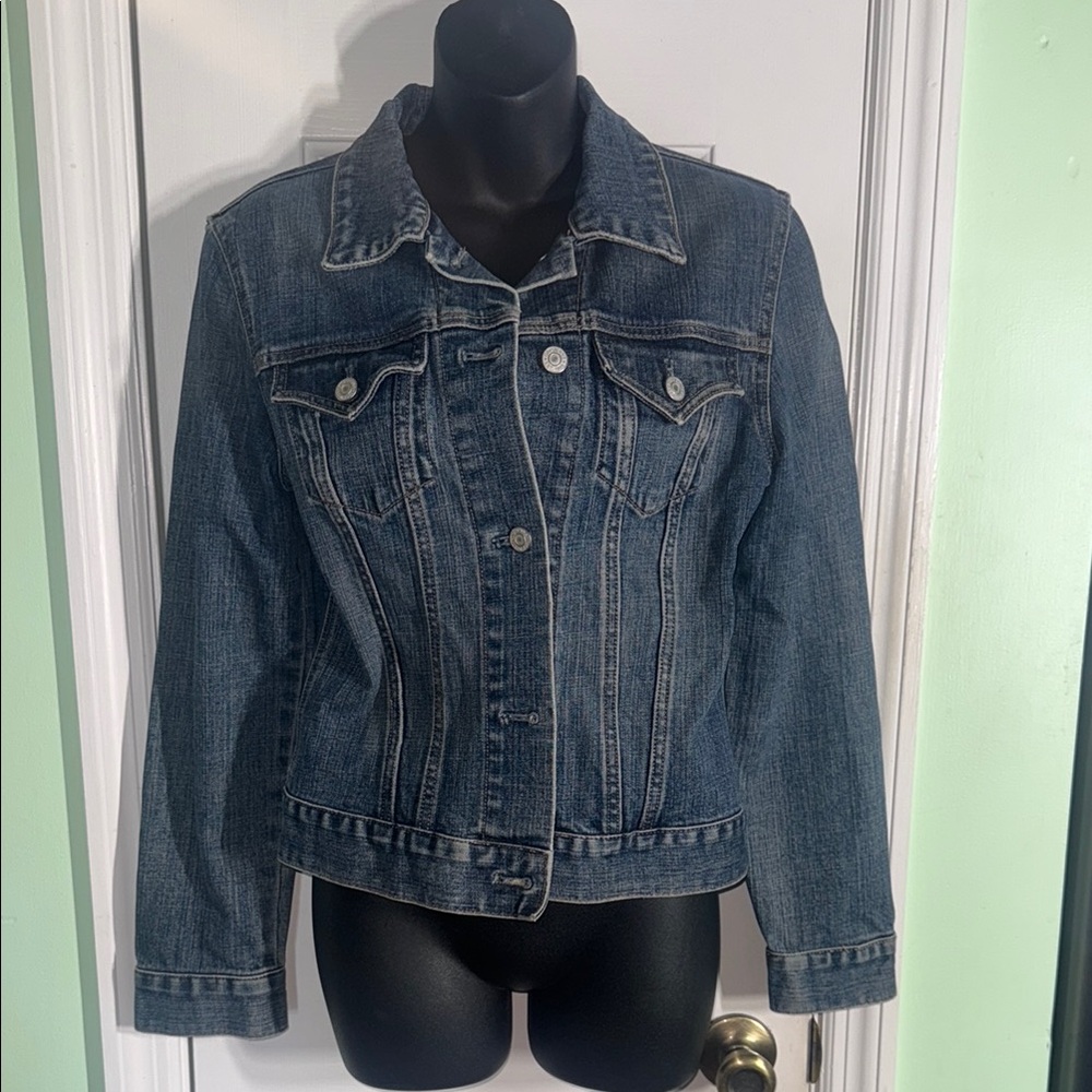 Gap Blue Denim Vintage Western Wear Jean Jacket Classic Style Y2K Size Small